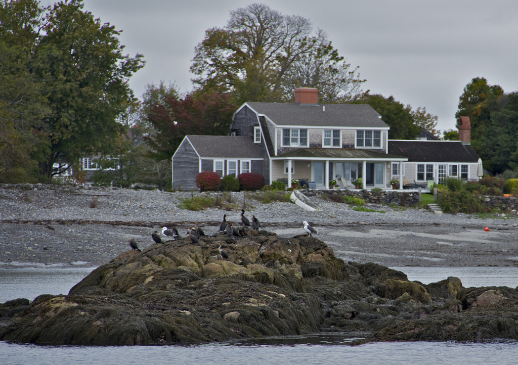 One of the many houses I coveted during our boat tour over the weekend...  