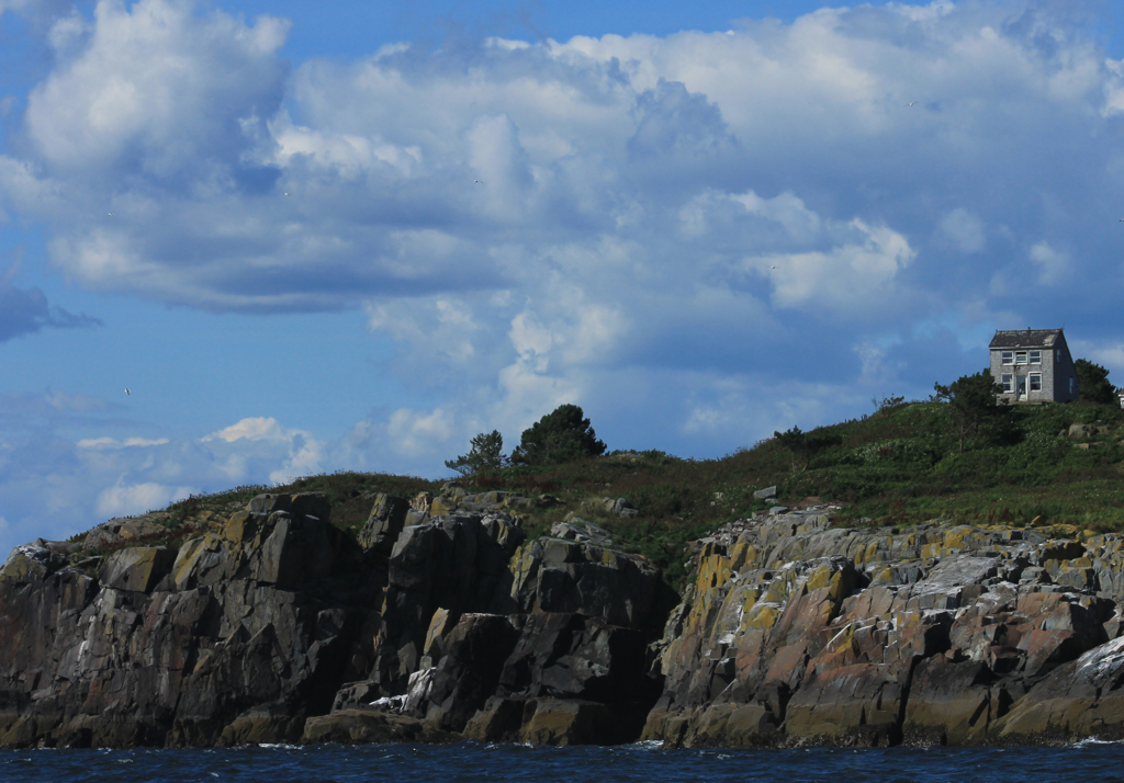 Not sure I'd want to live there but I'd love to visit :)